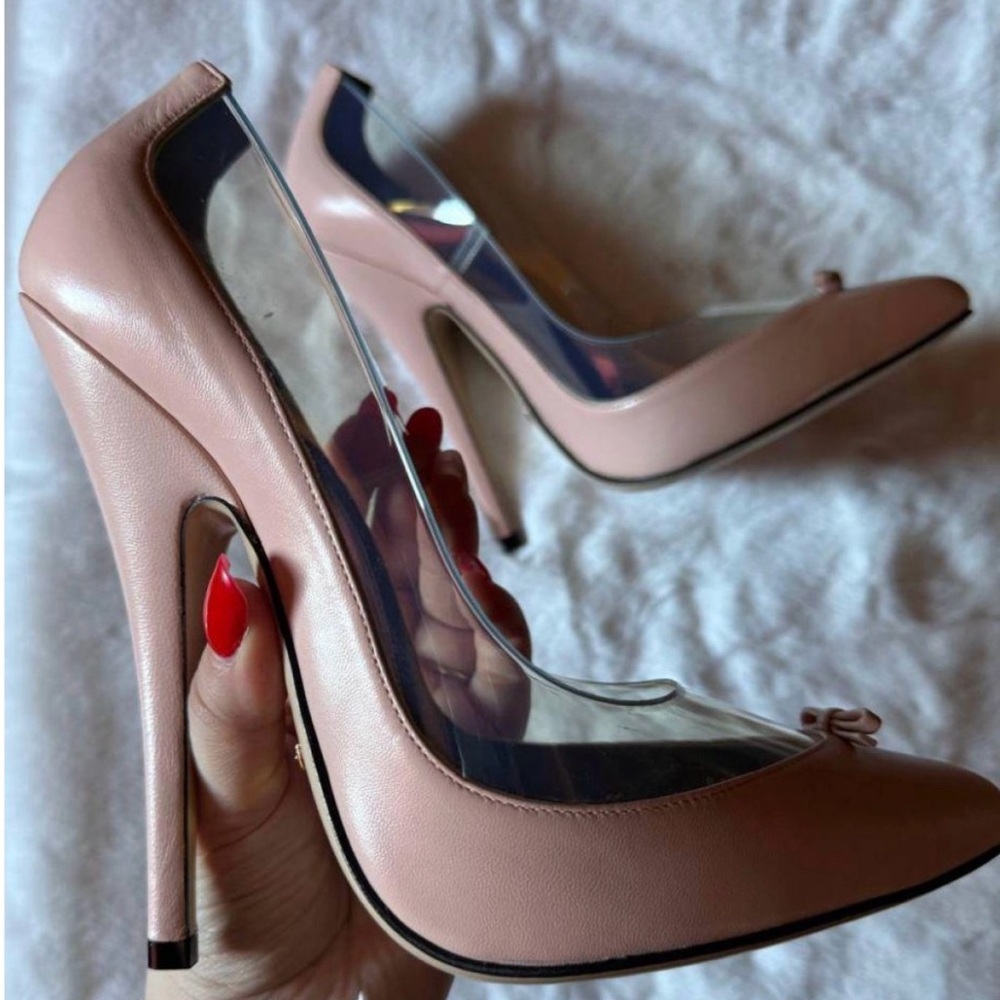 Gucci pumps